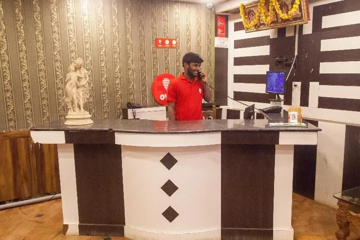 Ути: Hotel Nilgiris Inn