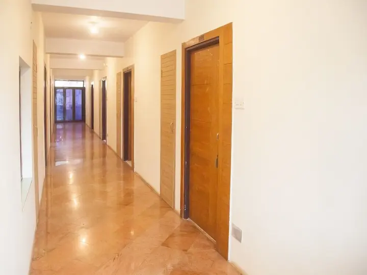 Ути: Hotel Nilgiris Inn