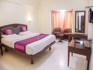 Ути: Hotel Nilgiris Inn