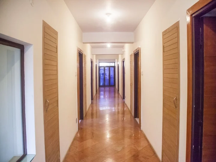 Ути: Hotel Nilgiris Inn