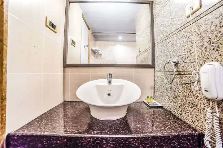 Пуна: FabHotel Gandharva Shivajinagar