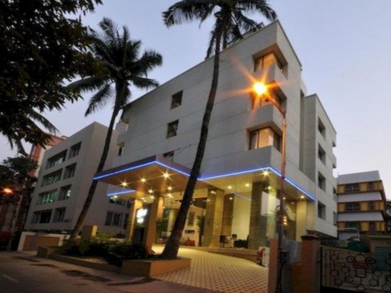 Пуна: JM Four Hotel