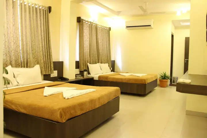 Ширди: Hotel Sai Gurusthan