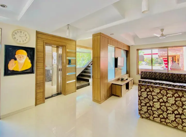Ширди: Hotel Sai Gurusthan