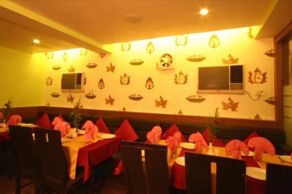 Тхане: Hotel Ratna Palace Residency