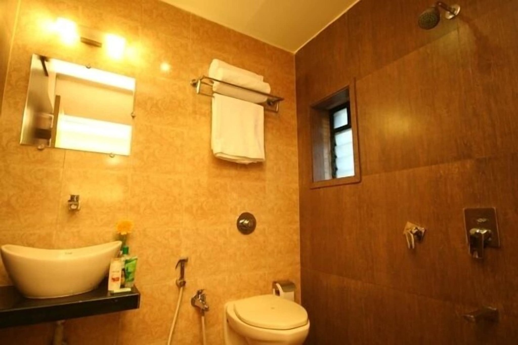Тхане: Hotel Ratna Palace Residency
