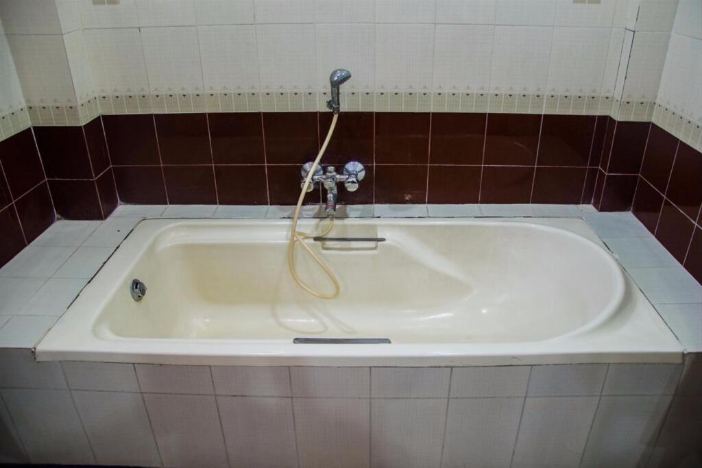 Ширди: Saibaba International Hotel