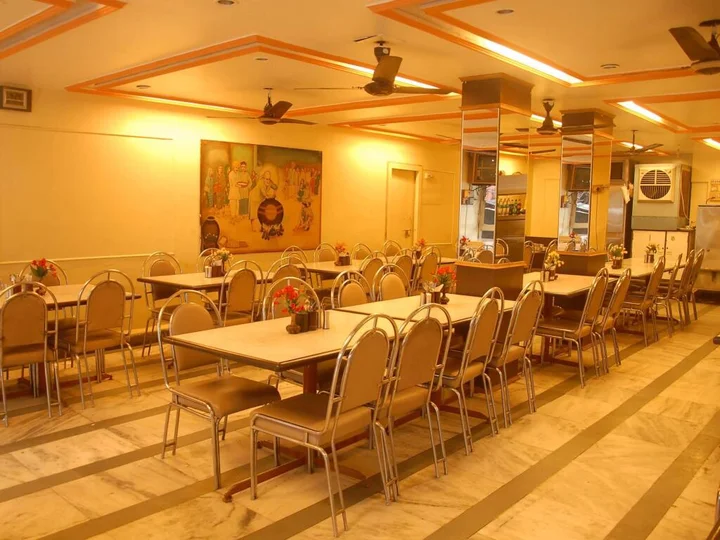 Ширди: Hotel Sai Chhatra