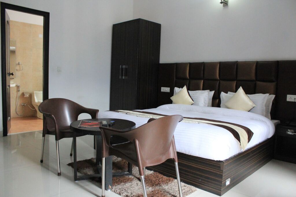 Ришикеш: Hotel Rishikesh Inn By RFH Hotels