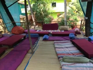 Арамбол: Free Flow Eco-Resort