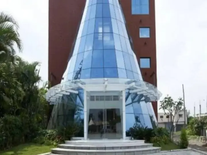 Ширди: Hotel Satyan Inn