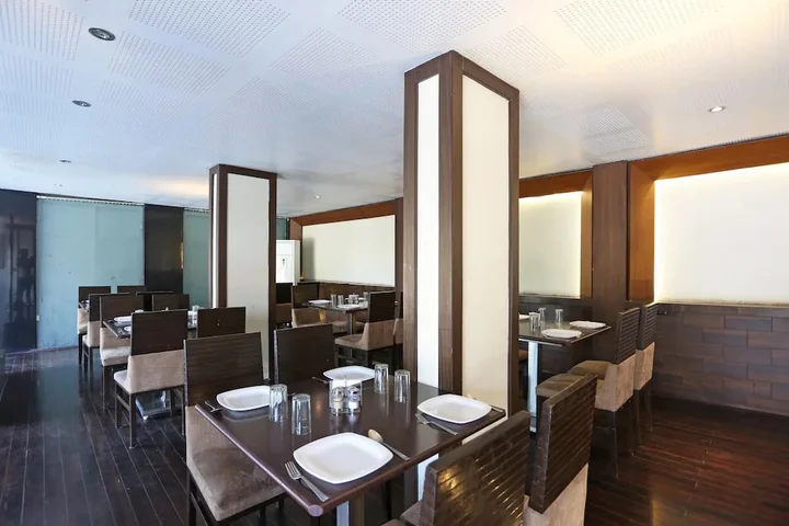 Ширди: Hotel Satyan Inn