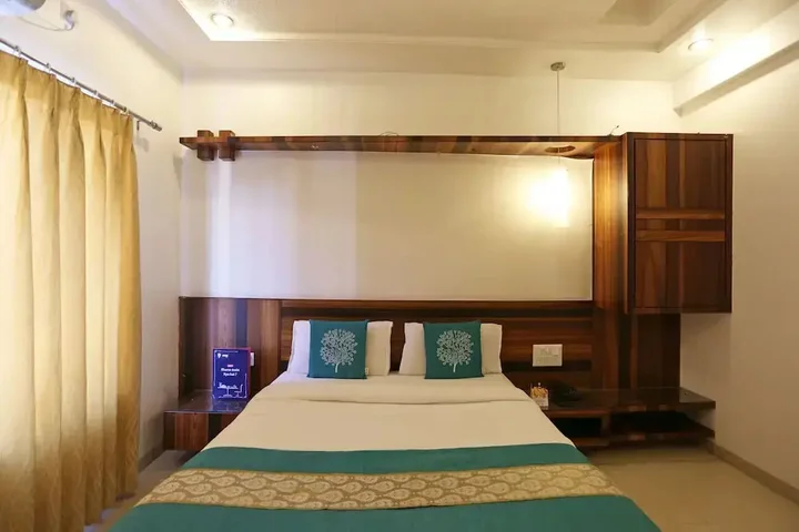 Ширди: Hotel Satyan Inn