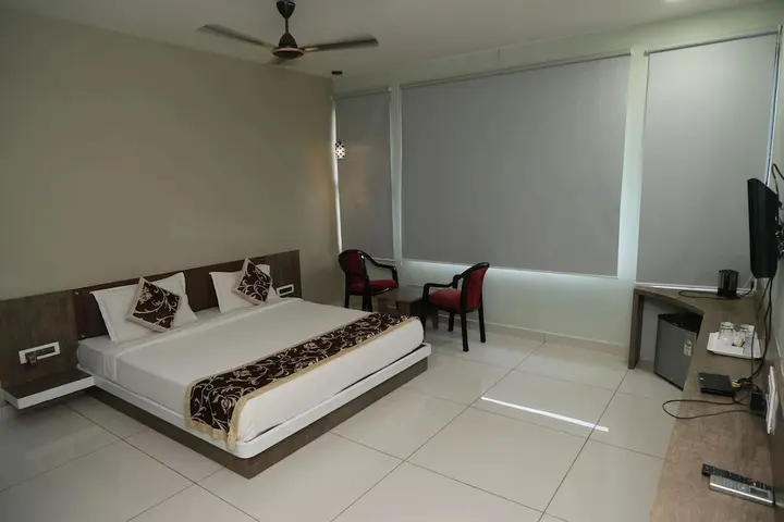 Сазан: Sukh Sagar Gir Resort