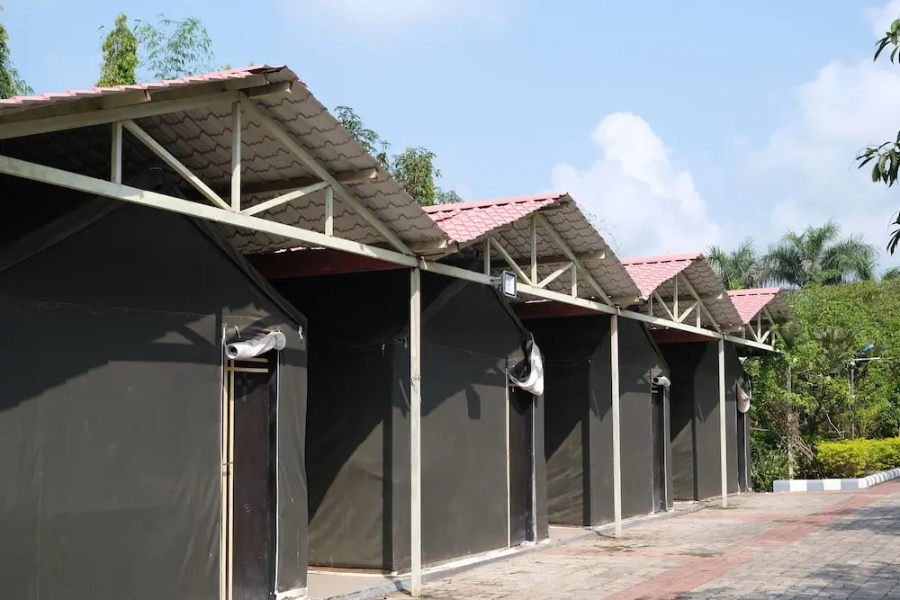 Сазан: Sukh Sagar Gir Resort