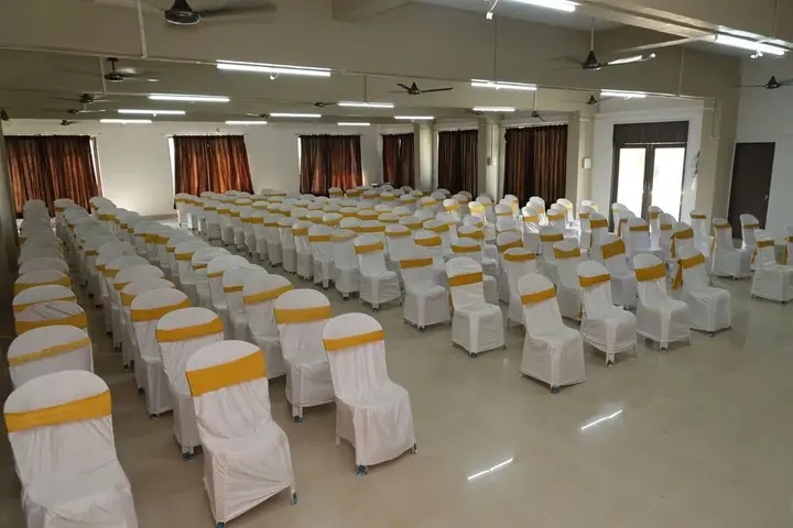 Сазан: Sukh Sagar Gir Resort