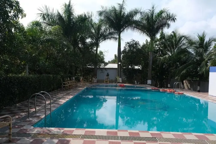 Сазан: Sukh Sagar Gir Resort