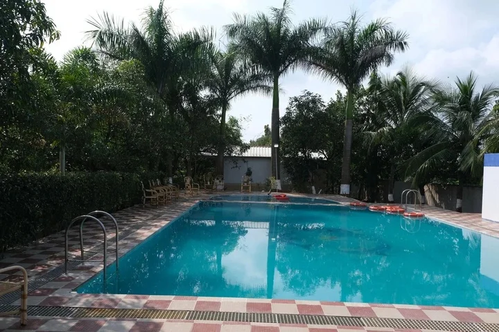 Сазан: Sukh Sagar Gir Resort