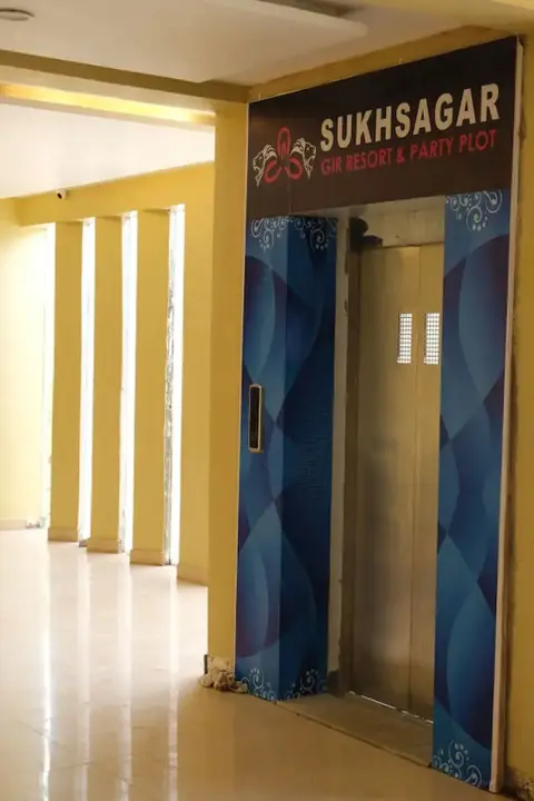 Сазан: Sukh Sagar Gir Resort