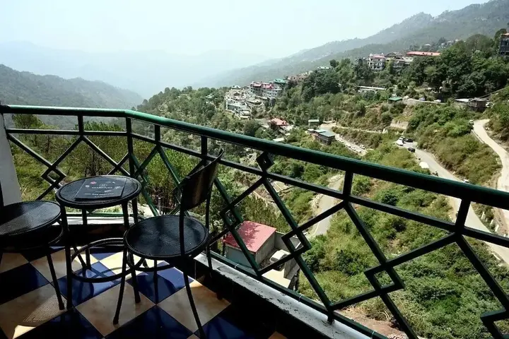 Казаули: Hotel Hemkunth