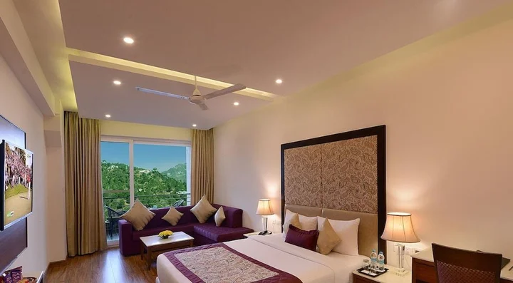 Казаули: Glenview Resort Kasauli; a member of Radisson Individuals