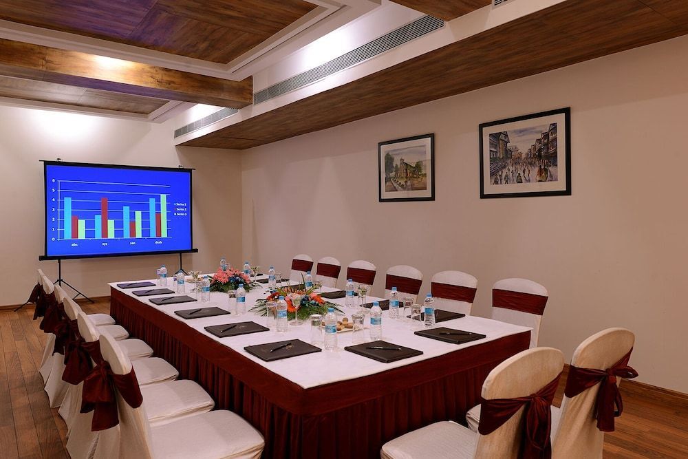 Казаули: Glenview Resort Kasauli; a member of Radisson Individuals