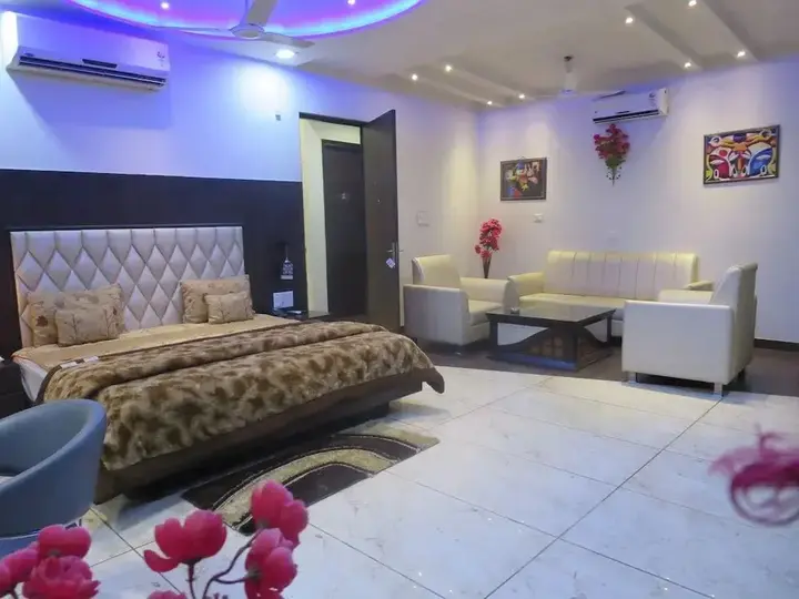 Агра: Hotel Madhushrie