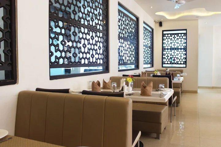 Агра: Hotel Madhushrie