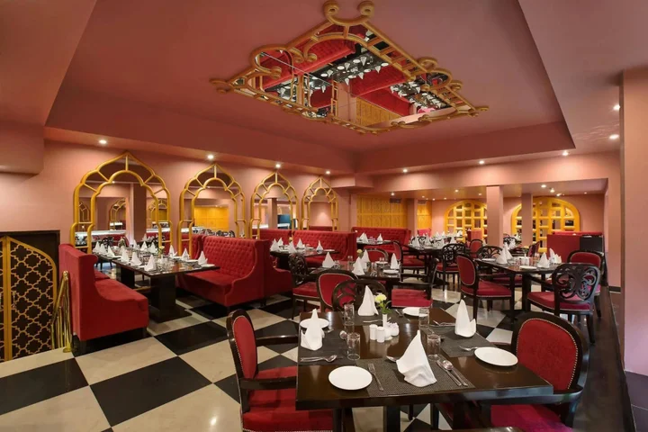 Агра: Hotel Clarks Shiraz
