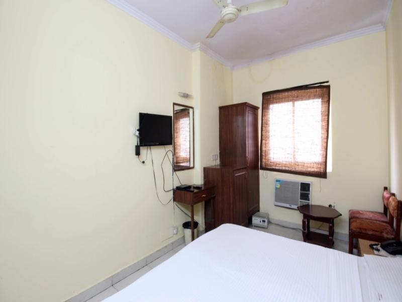 Нью-Дели: Hotel Prince International