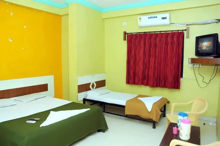 Ширди: Hotel Sai Darshan