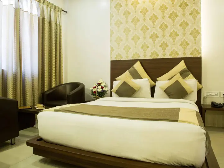 Майсур: Aishwarya Suites