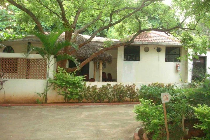 Понмуди: The Kuttalam Heritage