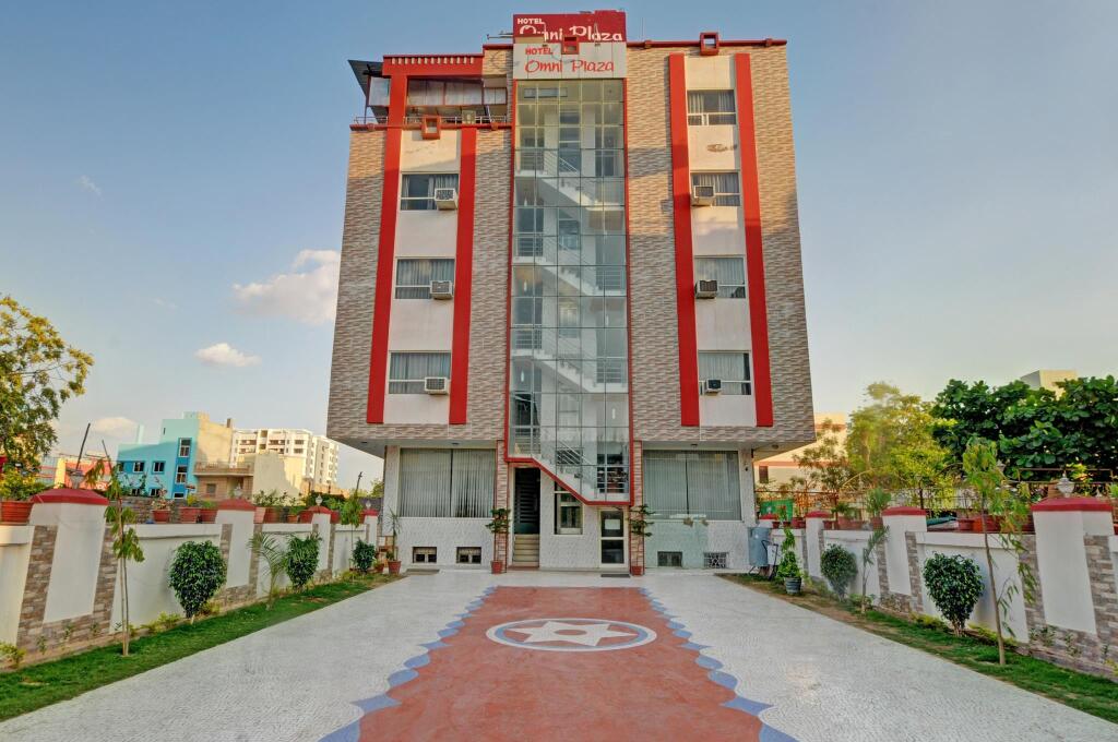 Джодхпур: Omni Plaza