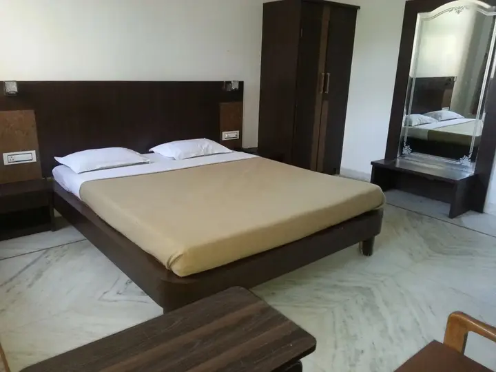 Натхдвара: Hotel Garden View Nathdwara Pure Veg