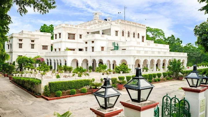 Патьяла: Neemrana's Baradari Palace