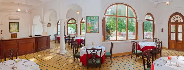 Патьяла: Neemrana's Baradari Palace