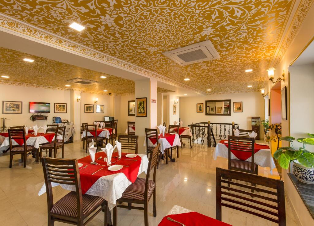 Кукас: Umaid Residency - A Regal Heritage Home