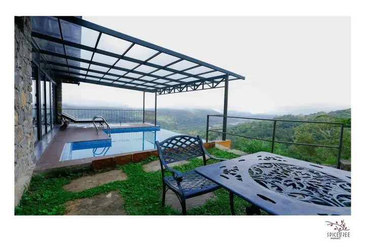 Муннар: Spicetree Munnar