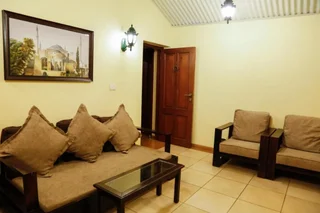 Гора Абу: The Colonial Manek Manor