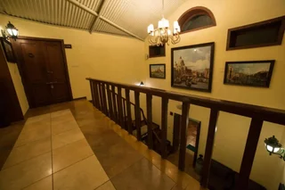 Гора Абу: The Colonial Manek Manor
