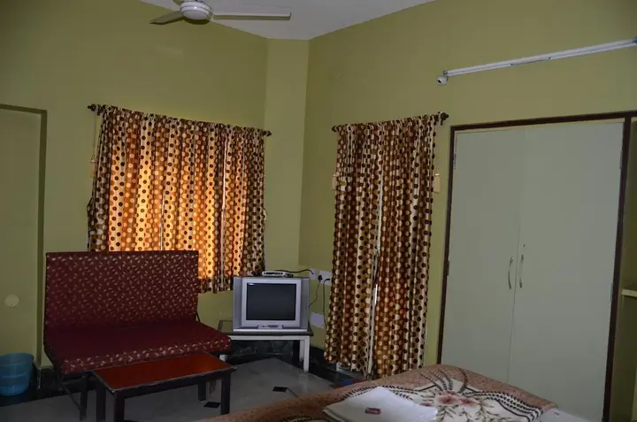 Колката: Kim Lawn Guest House