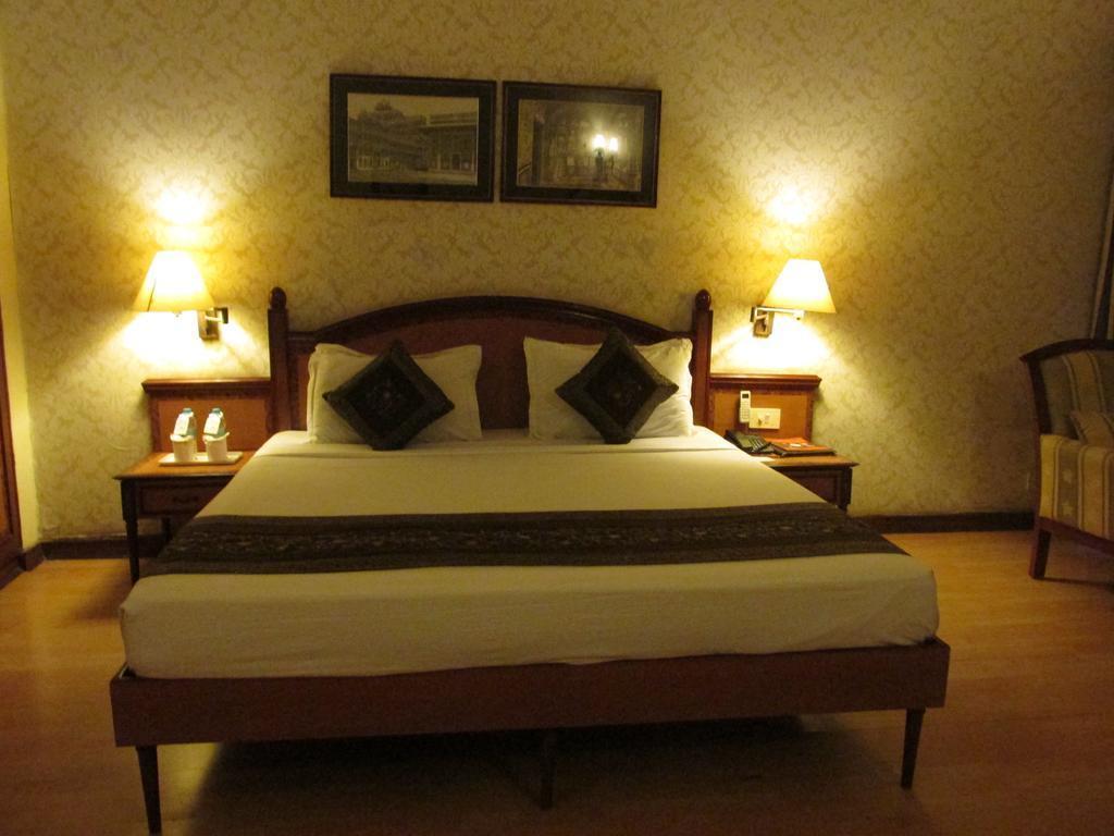 Джайпур: Hotel Hawa Mahal