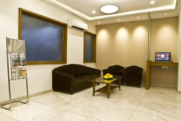 Пимпри-Чинчвад: 7 Apple Hotel Pimpri Pune