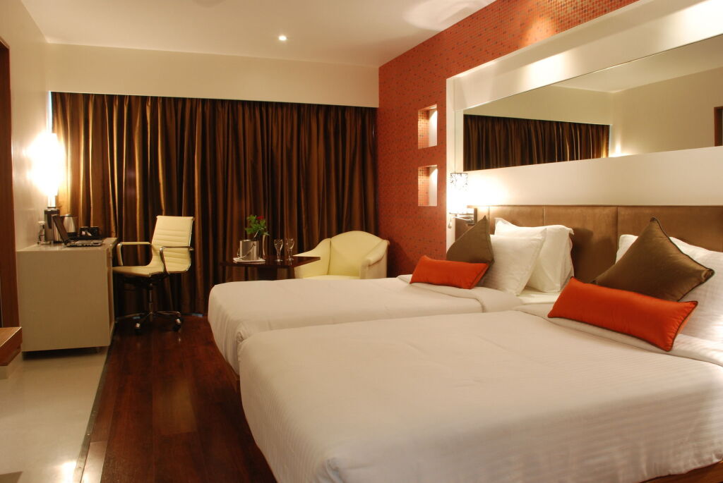 Пимпри-Чинчвад: 7 Apple Hotel Pimpri Pune