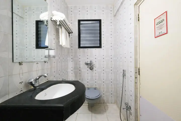 Пимпри-Чинчвад: 7 Apple Hotel Pimpri Pune