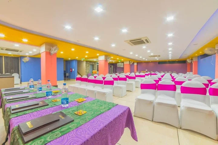 Биканер: Hotel Heeralal