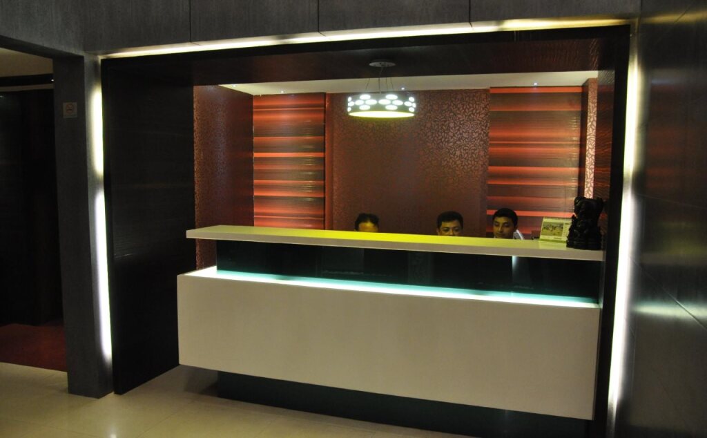 Гувахати: FabHotel Silk Route