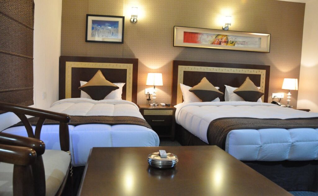 Гувахати: FabHotel Silk Route