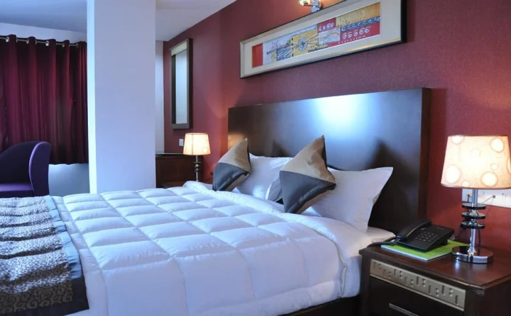 Гувахати: FabHotel Silk Route